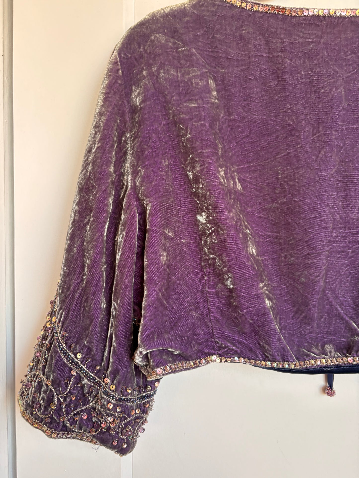 VINTAGE BEADED VELVET BALERO - M