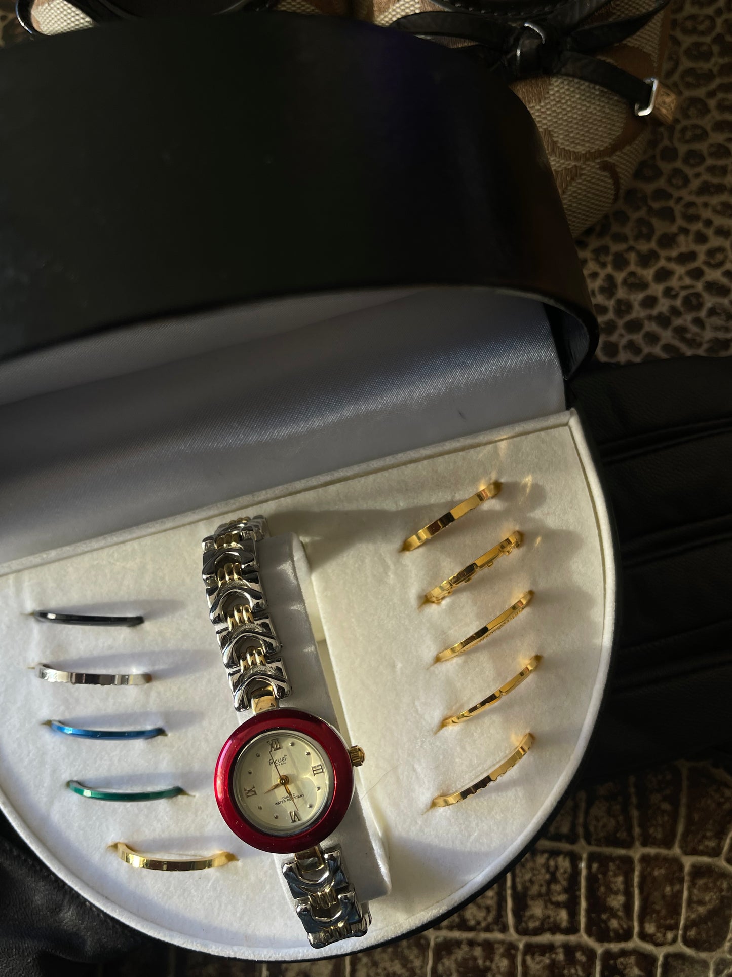 WORKING ACUET JAPAN BEZEL WATCH