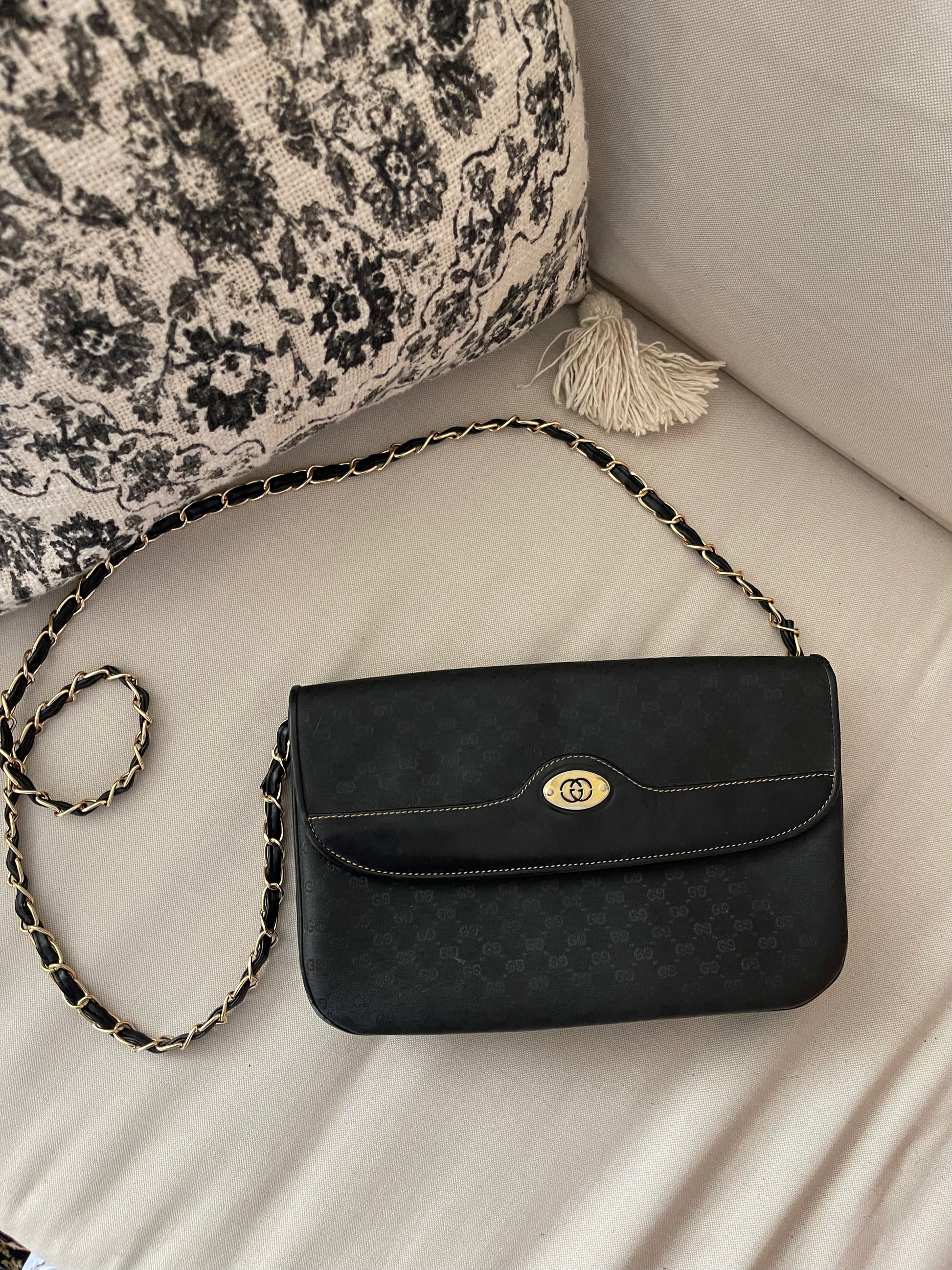Vintage gucci monogram bag hotsell