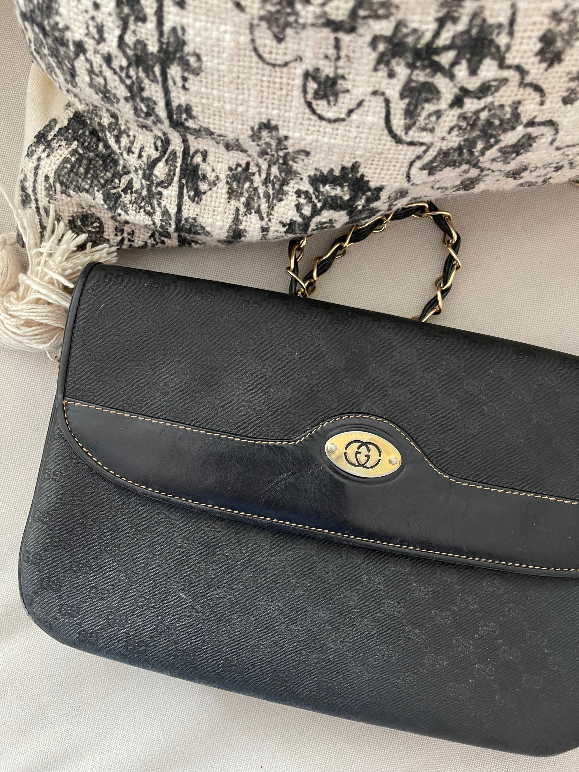 VINTAGE GUCCI MONOGRAM BAG NADRAH