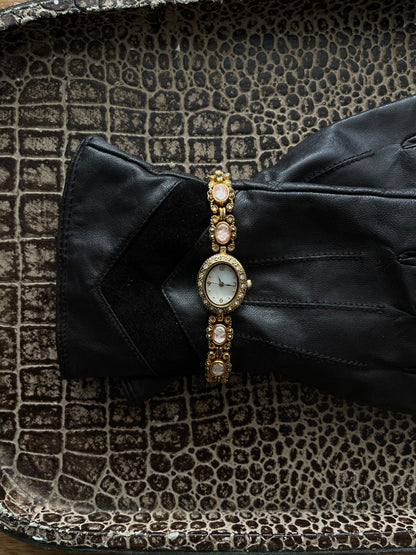 VINTAGE CAMEO WATCH
