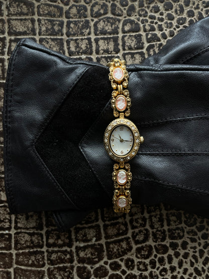 VINTAGE CAMEO WATCH