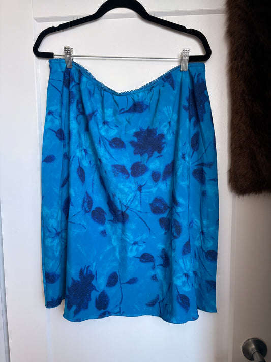DEADSTOCK VINTAGE FLORAL MIDI SKIRT - 22