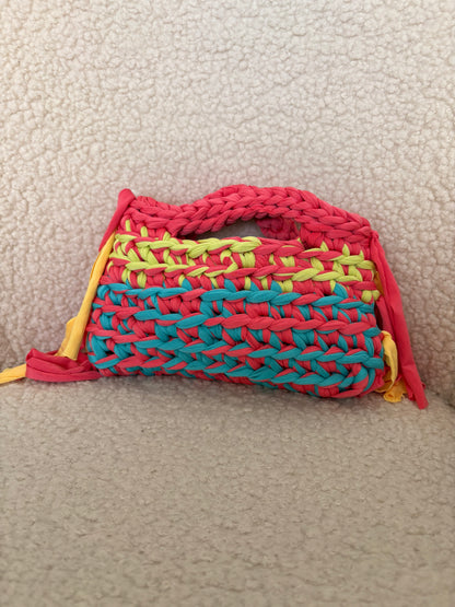 MULTICOLOUR FRINGE CROCHET CLUTCH