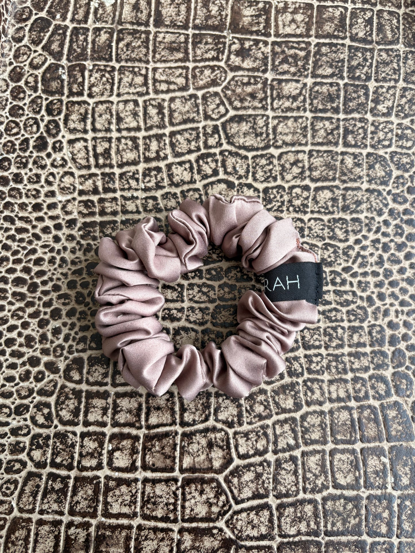 TAUPE SATIN MINI SCRUNCHIE