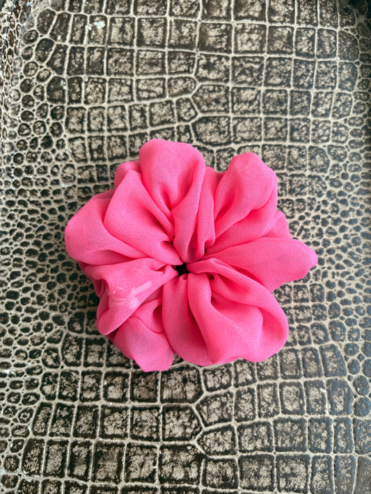 PINK SCRUNCHIE