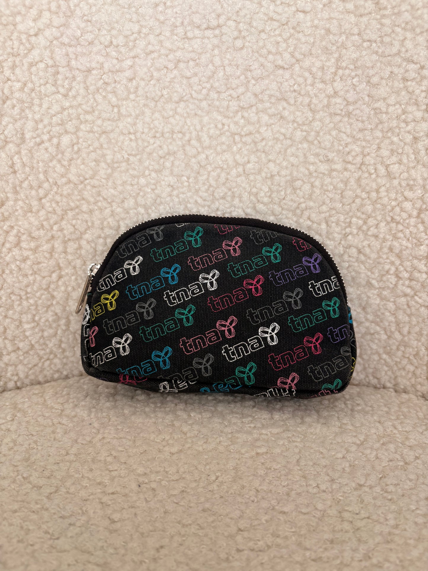 VINTAGE TNA POUCH