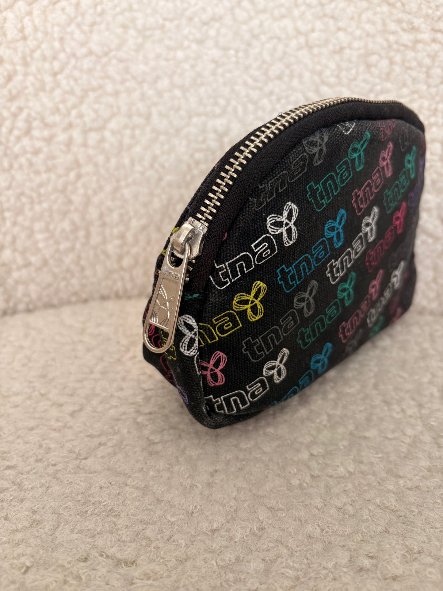 VINTAGE TNA POUCH