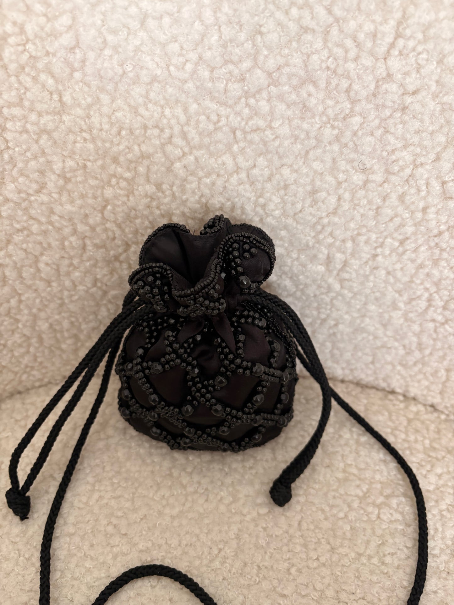 VINTAGE POUCH PURSE