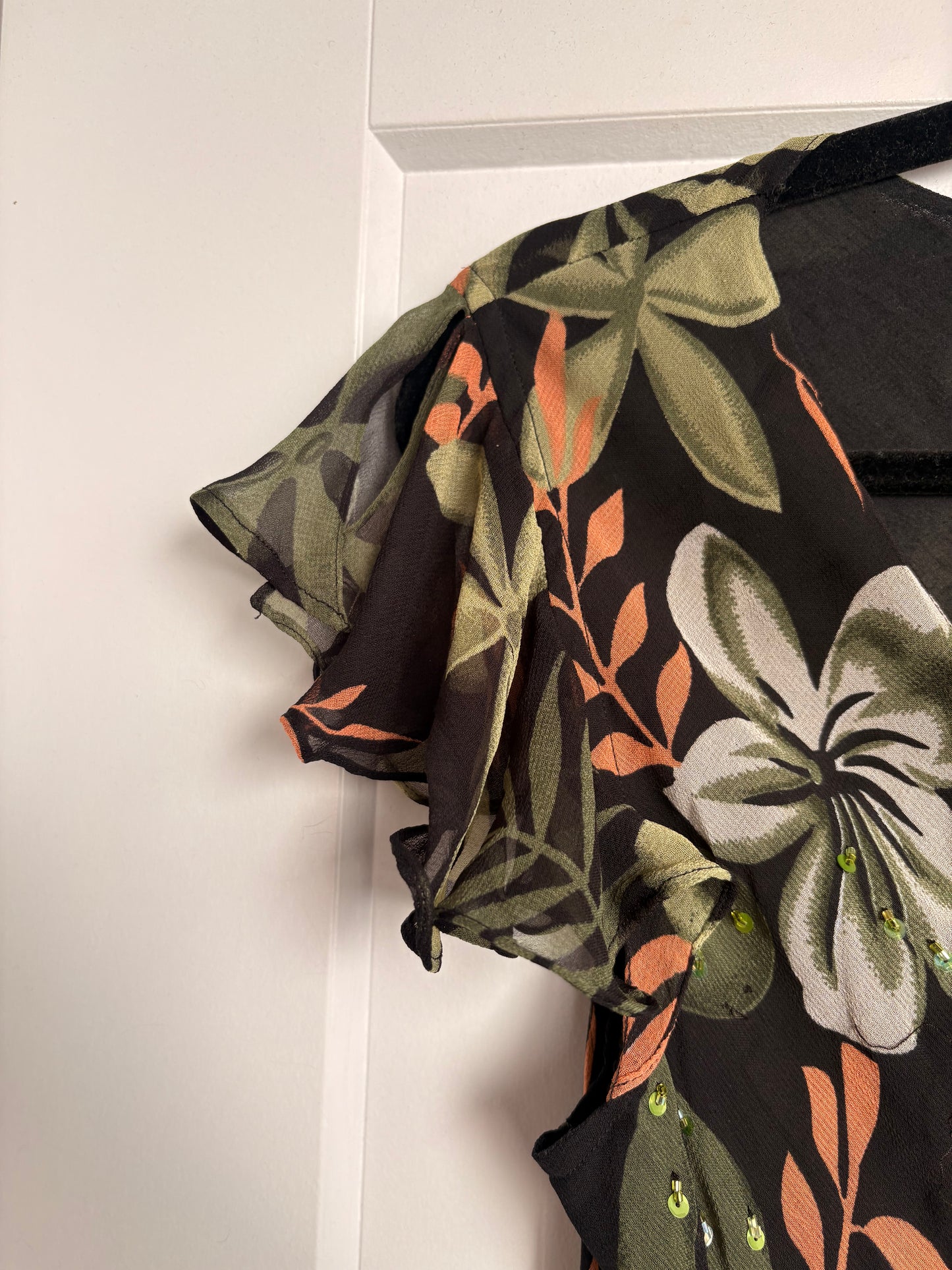 VINTAGE FLORAL CAP SLEEVE DRESS - M