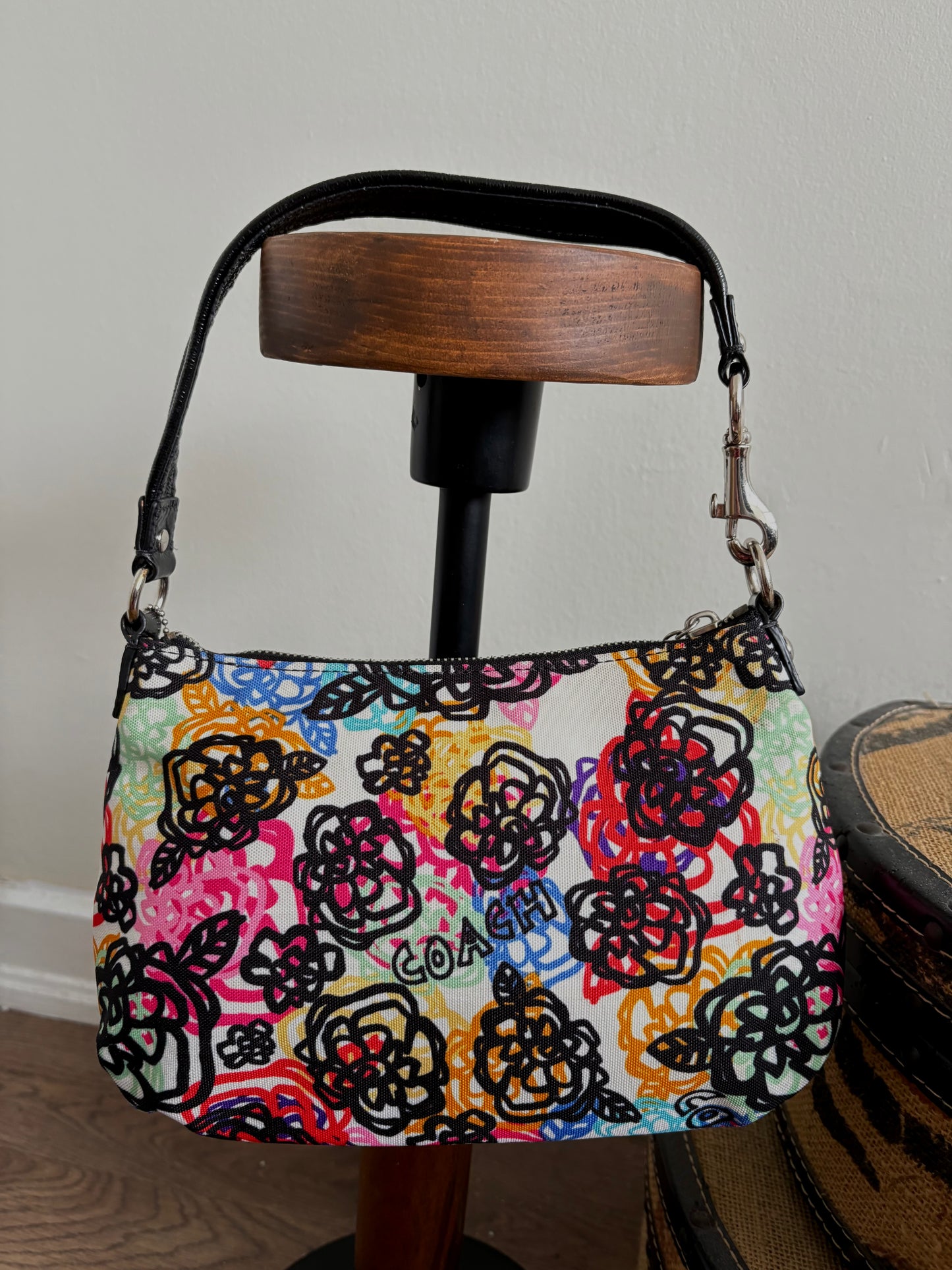 COACH POPPY GRAFFITI BLOSSOM  MULTICOLOUR FLORAL PRINT PURSE
