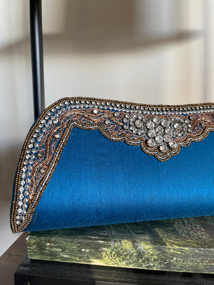 EMBROIDERED CLUTCH BAG