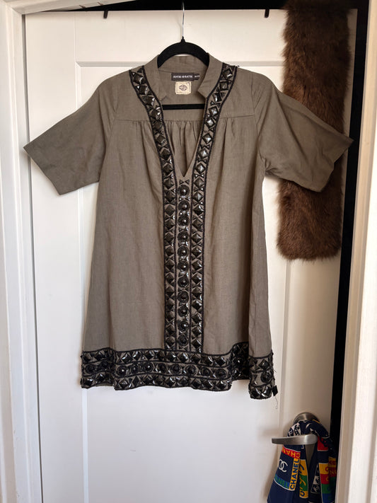 GREY DRESS WITH HEAVY BLACK JEWEL DETAILS - XS