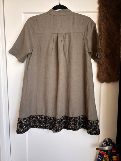 GREY DRESS WITH HEAVY BLACK JEWEL DETAILS - XS