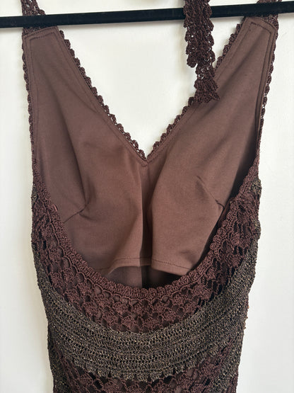 LE CHATEAU CROCHET HALTER TOP - XS