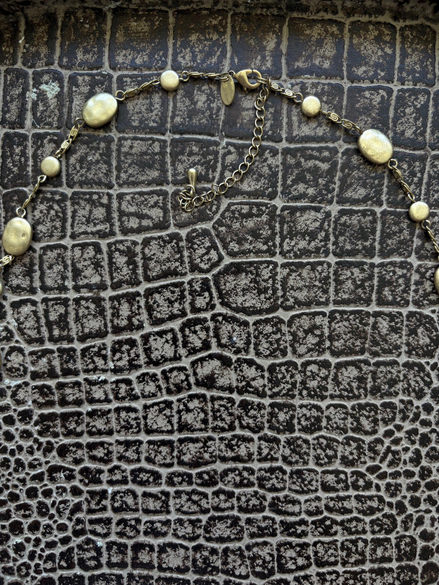 LIA SOPHIA NECKLACE