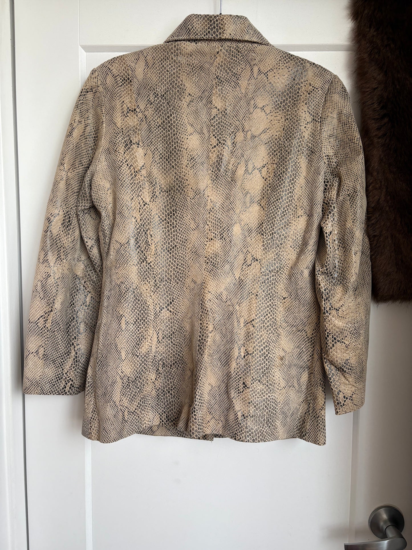 LIZ CLAIBORNE SNAKE PRINT LEATHER JACKET