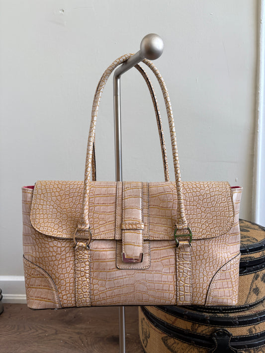 LIZ CLAIBOURNE CROC SHOULDER BAG