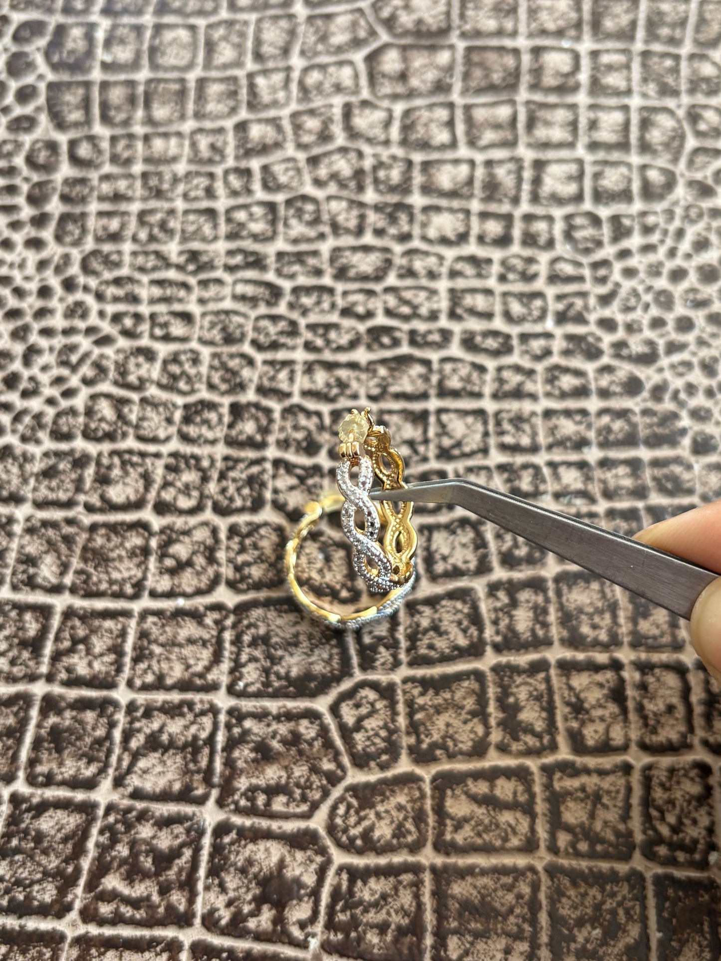 MINI GOLD HOOPS