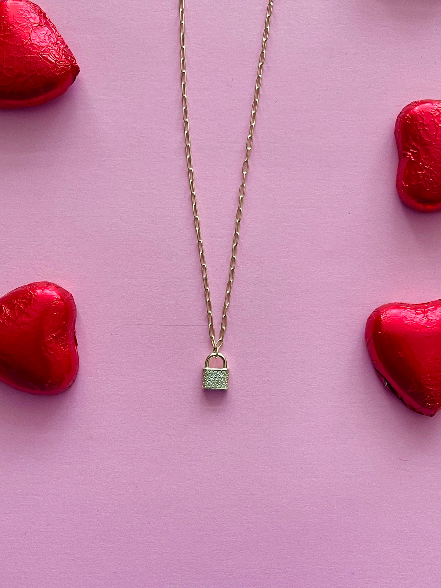 MINI LOCK NECKLACE