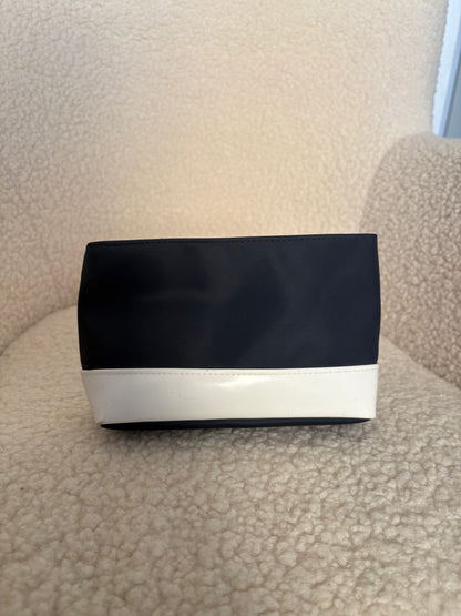 PARFUMS CHRISTIAN DIOR MAKEUP BAG