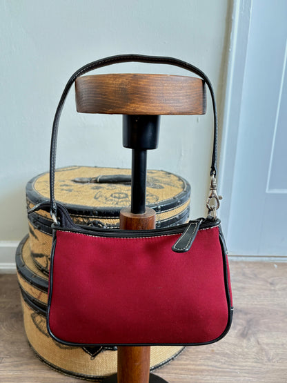 RED NYLON NINE WEST PURSE