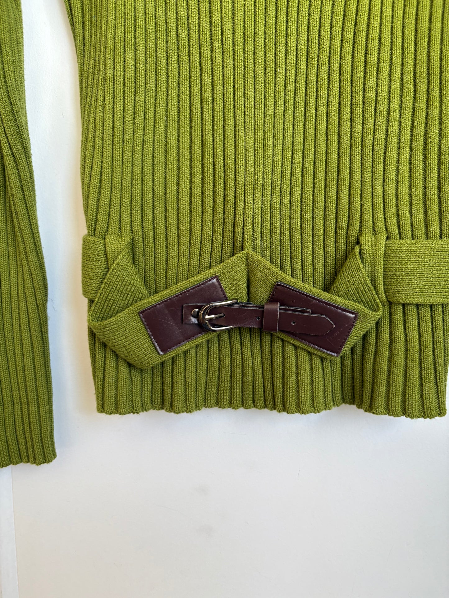 RIBBED CHARTREUSE SWEATER WITH BUILT IN BELT - L
