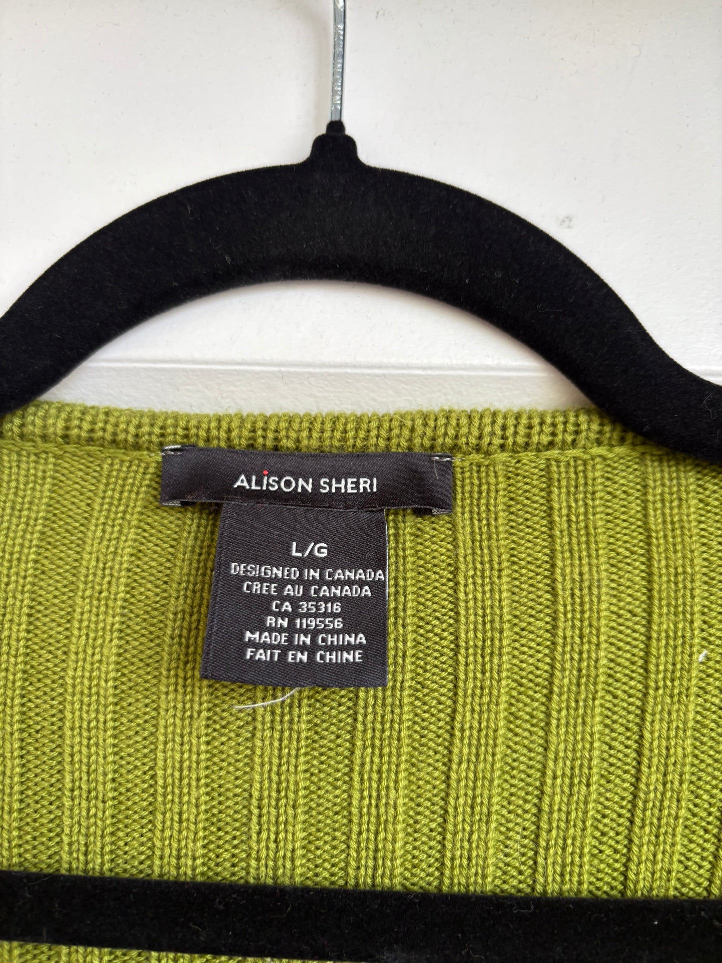 RIBBED CHARTREUSE SWEATER WITH BUILT IN BELT - L