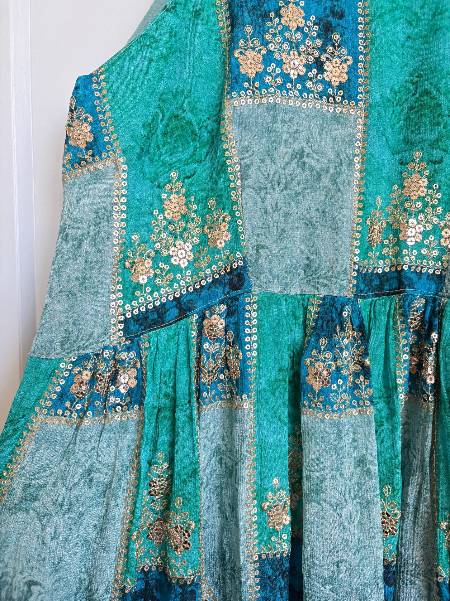 SEQUIN PATCHWORK MAXI DRESS - S