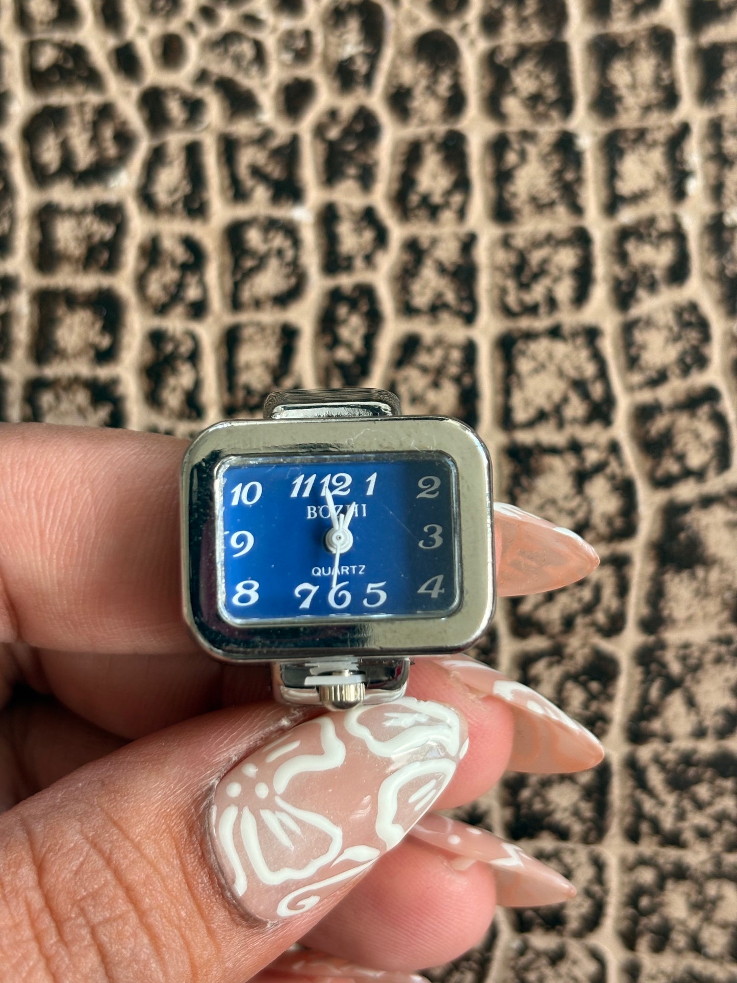 SQUARE FACE BLUE RING WATCH