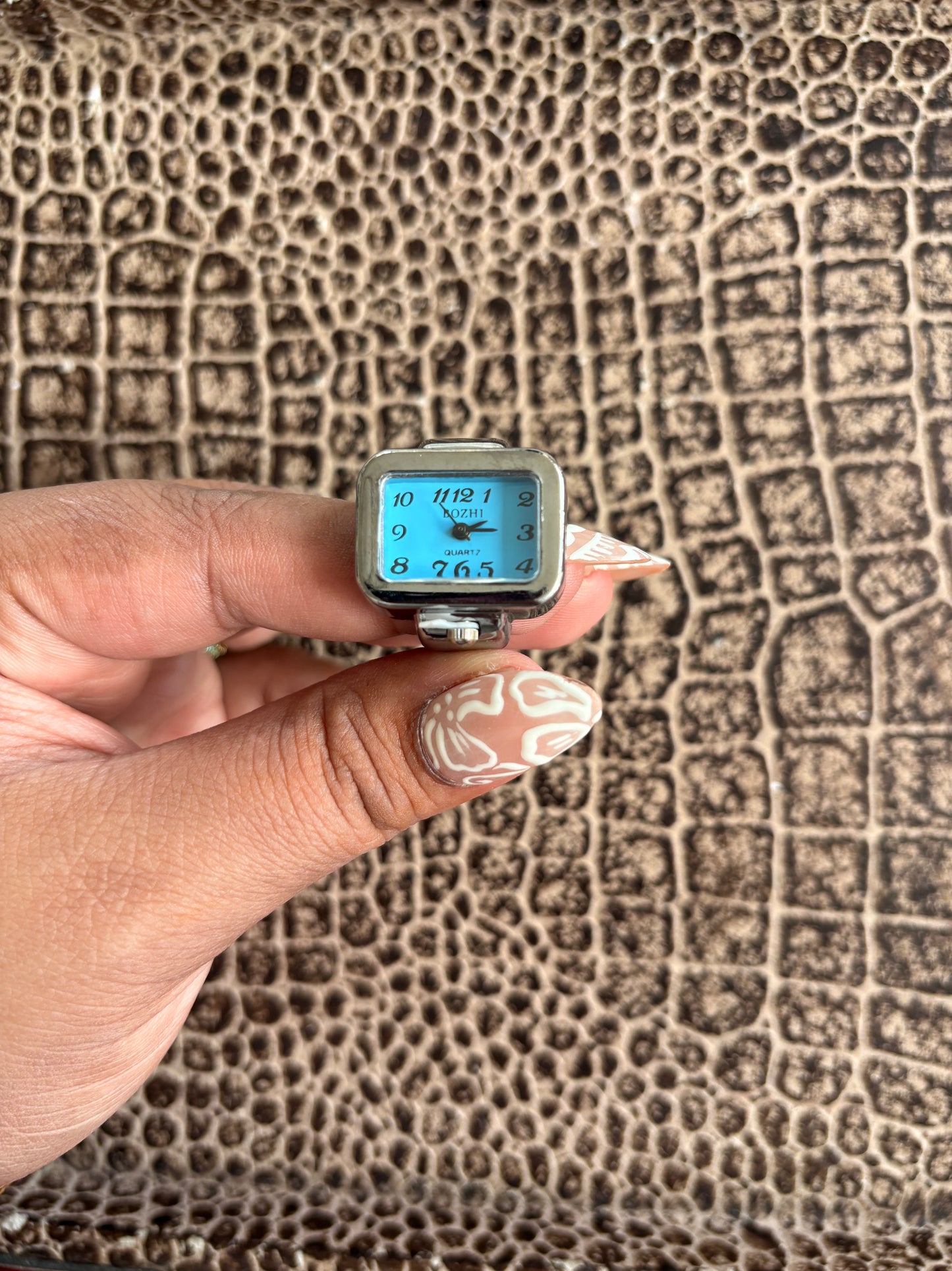 SQUARE FACE SKY BLUE RING WATCH