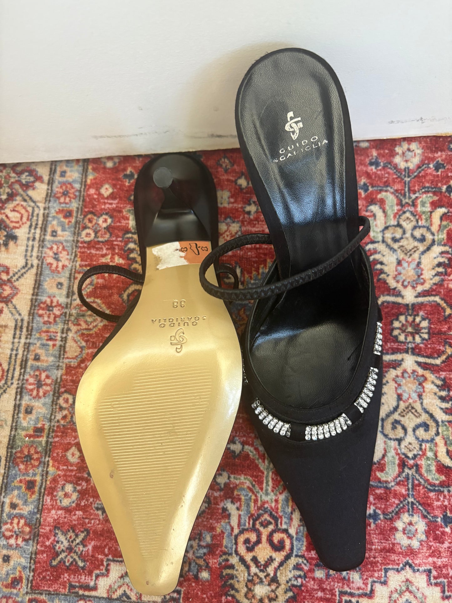 STILETTO HEELS - 7.5