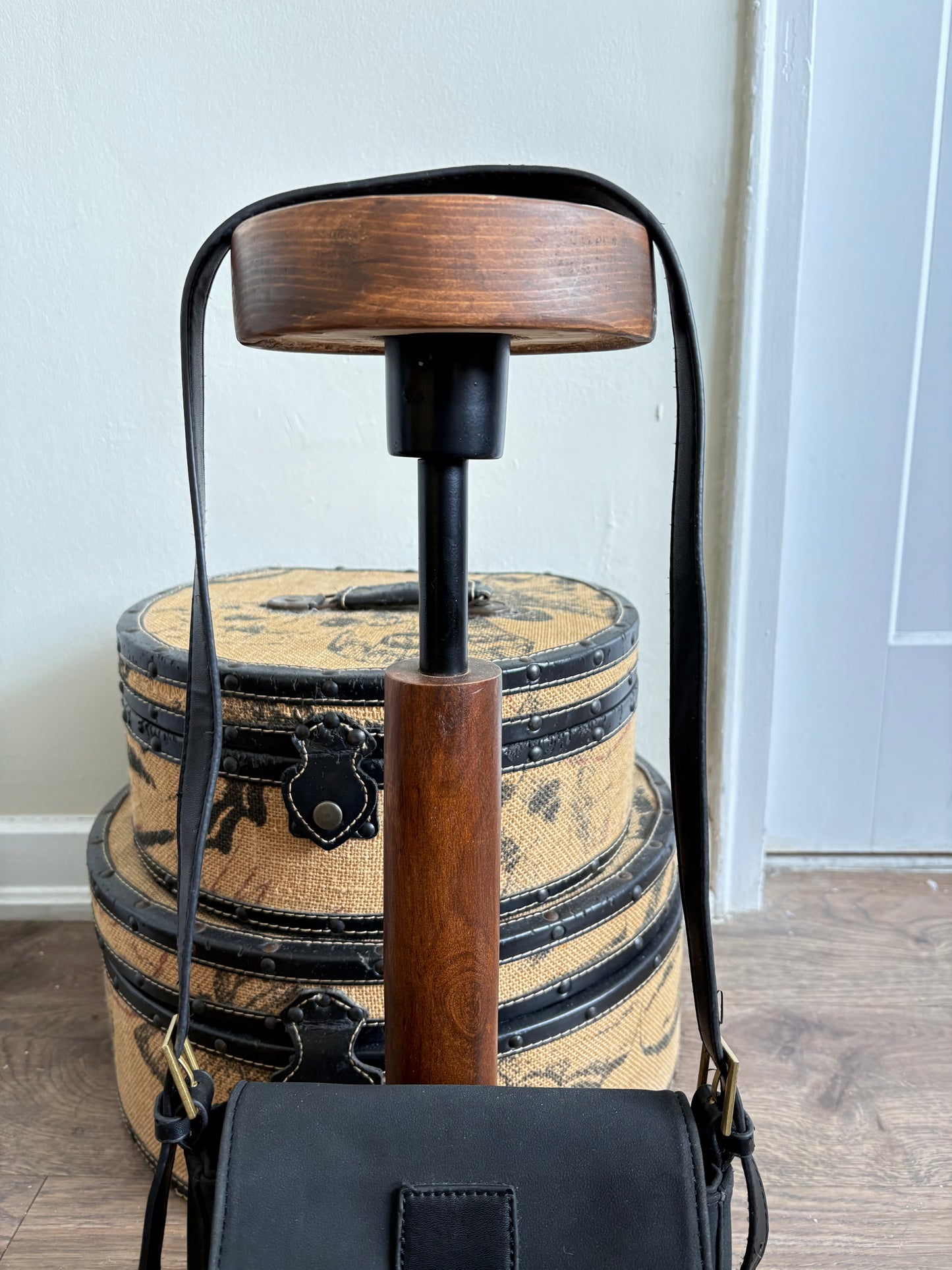 SUEDE BAGUETTE BAG