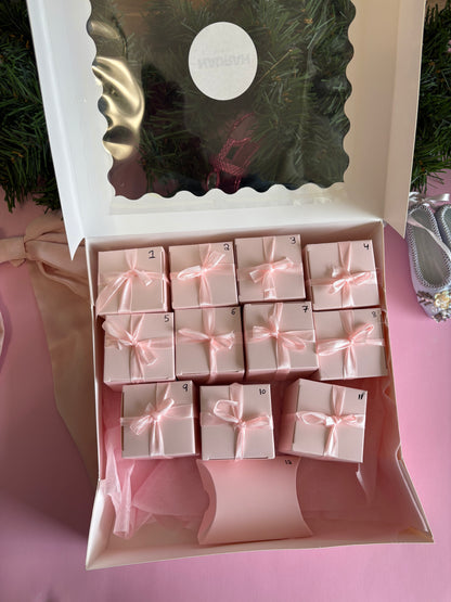 THRIFT-VENT CALENDAR - 12 DAYS