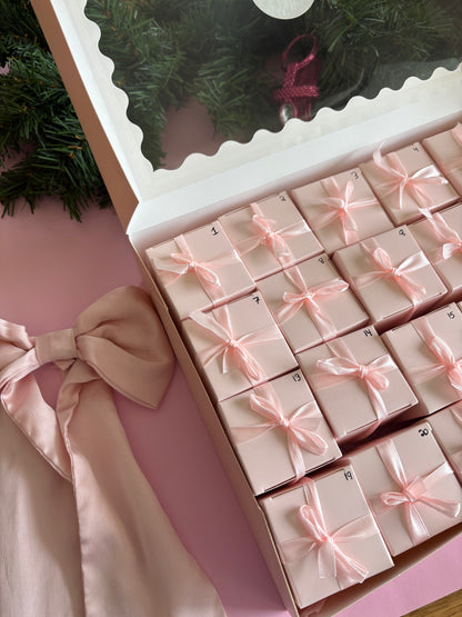 THRIFT-VENT CALENDAR - 24 DAYS