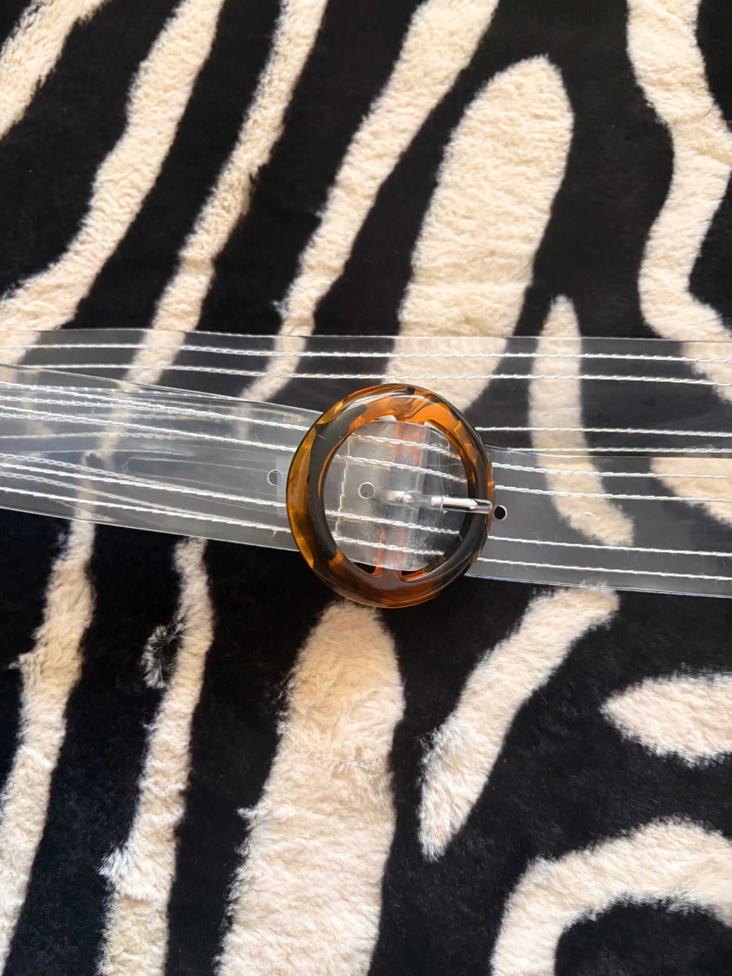 URBAN OUTFITTERS CLEAR BELT