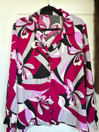 VINTAGE ABSTRACT PATTERN BUTTON DOWN