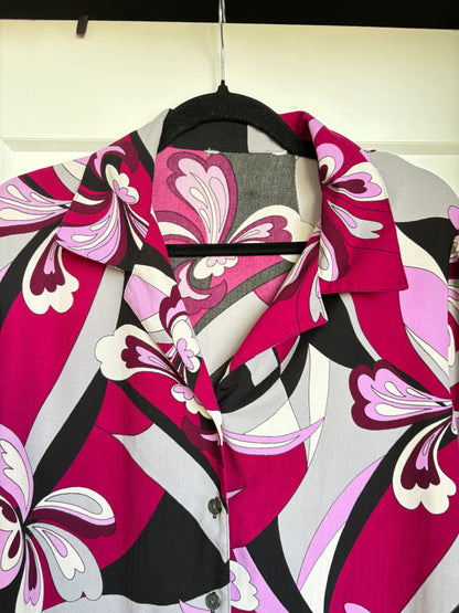 VINTAGE ABSTRACT PATTERN BUTTON DOWN