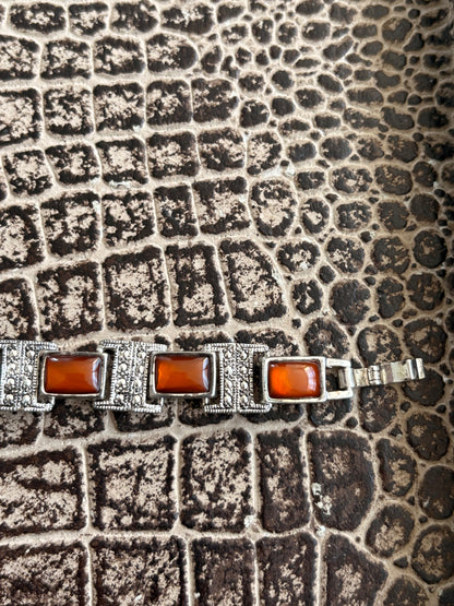 VINTAGE ART DECO CARNELIAN BRACELET