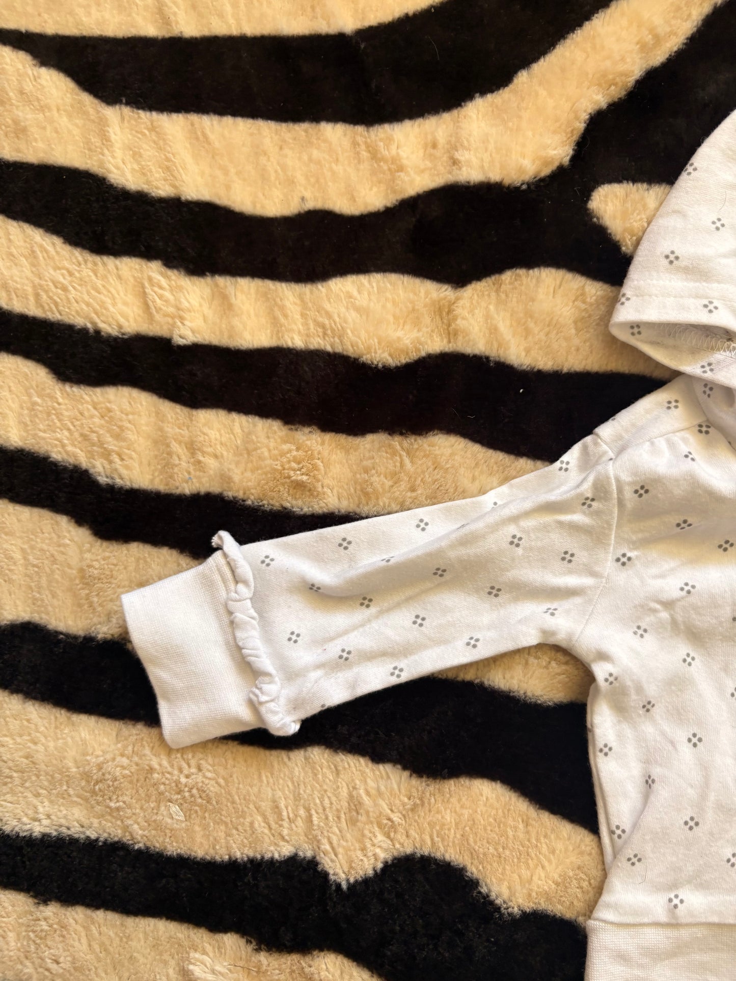 VINTAGE BABY 3 PIECE SET - 0-3M
