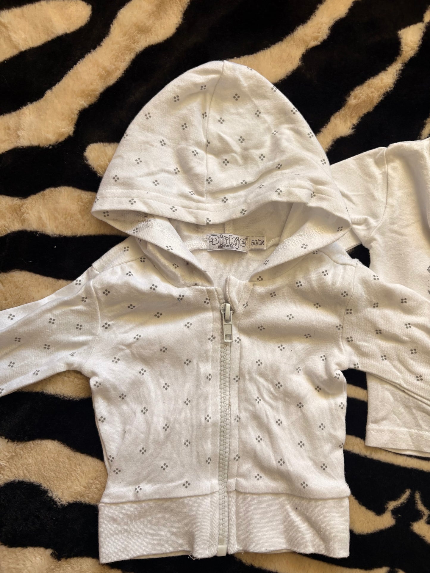 VINTAGE BABY 3 PIECE SET - 0-3M