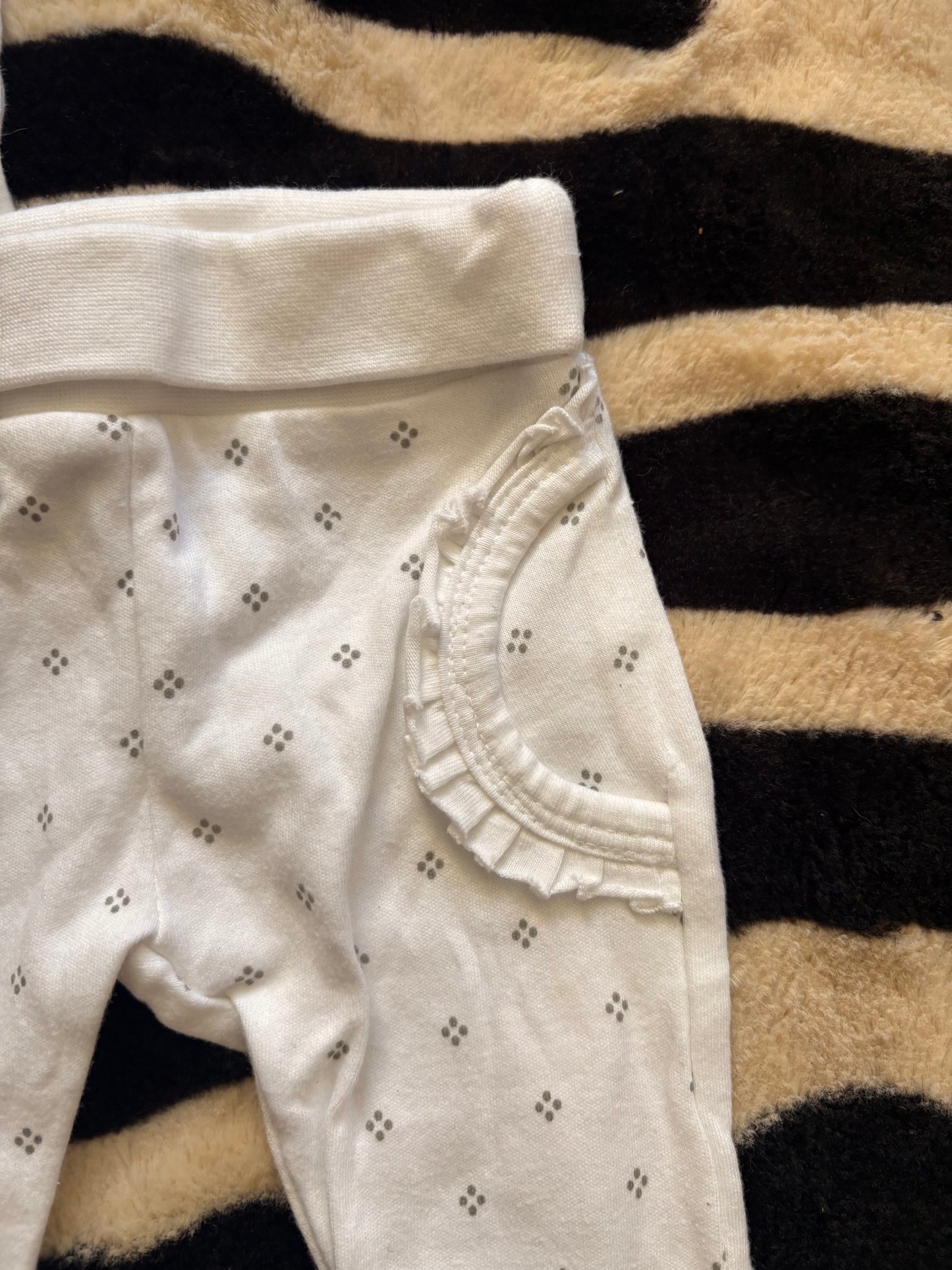 VINTAGE BABY 3 PIECE SET - 0-3M