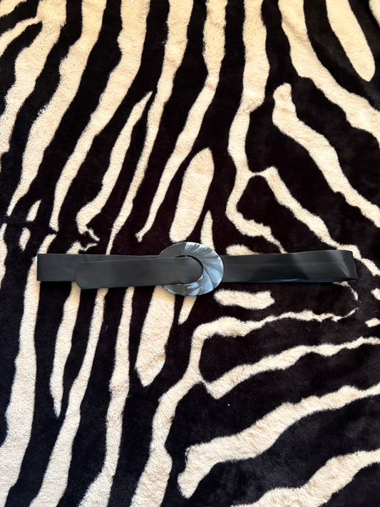 VINTAGE BIG BUCKLE BELT