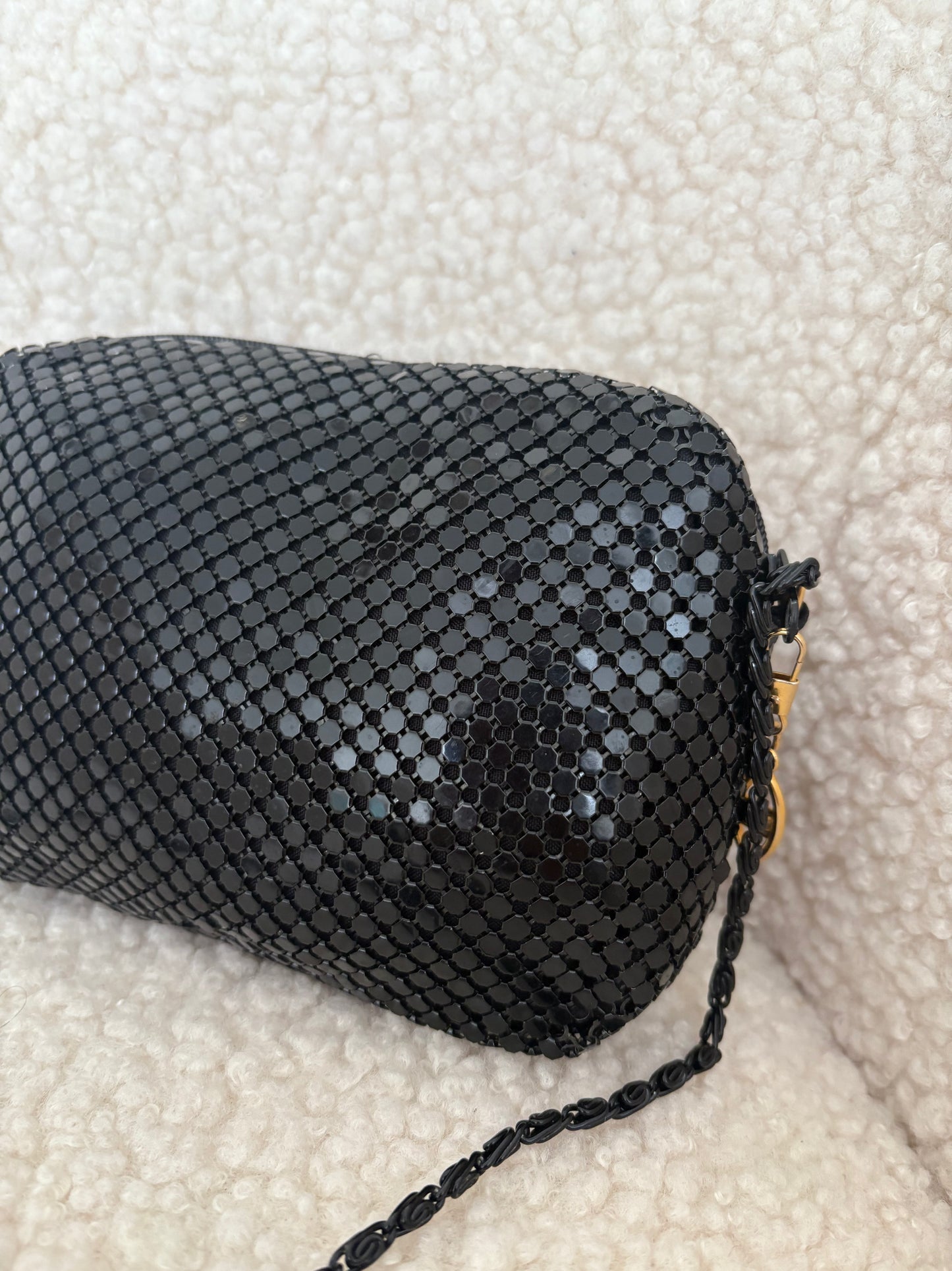 VINTAGE BLACK BAG