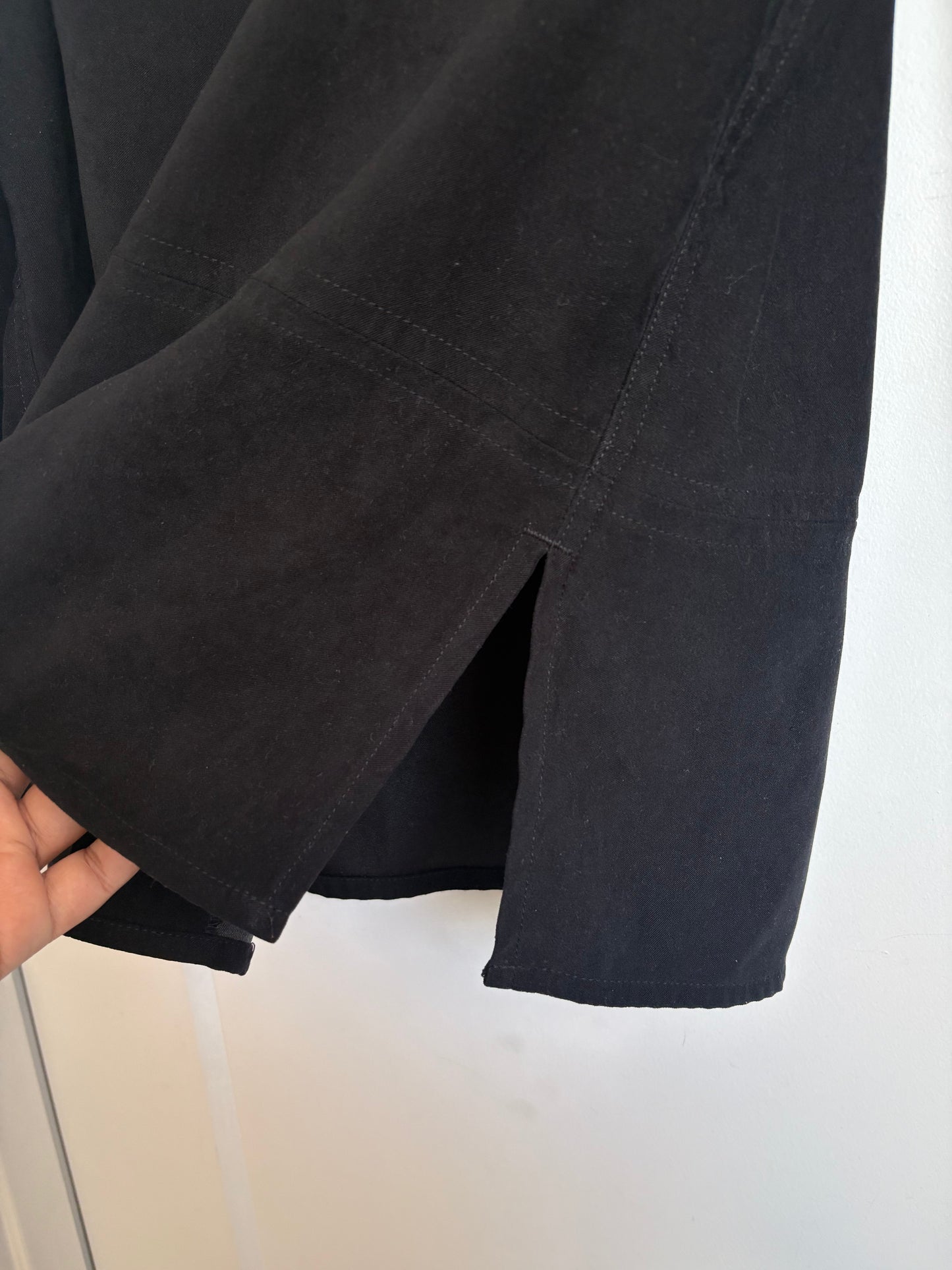 VINTAGE BLACK SUEDE BUTTON UP - M