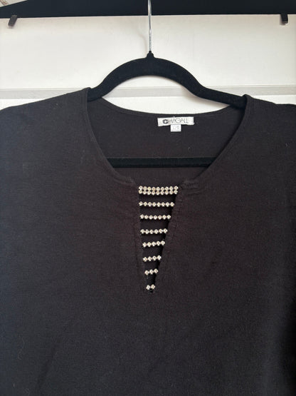 VINTAGE BLACK SWEATER WITH DIAMOND DETAILING - L