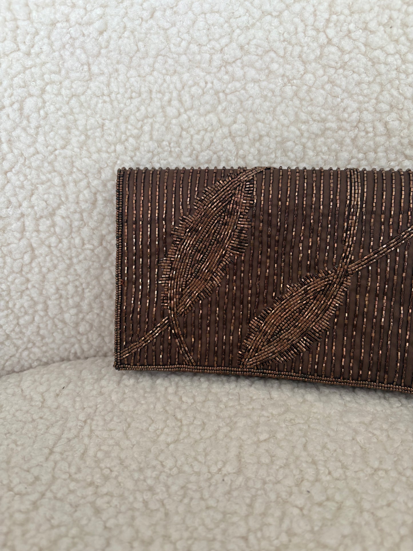 VINTAGE BROWN BEADED CLUTCH