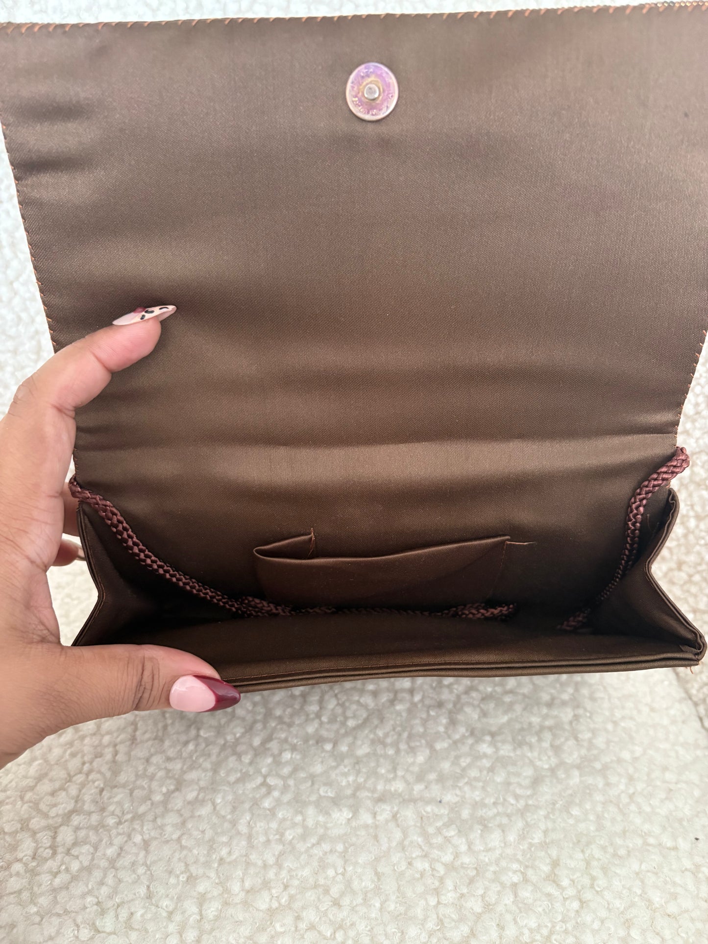 VINTAGE BROWN BEADED CLUTCH