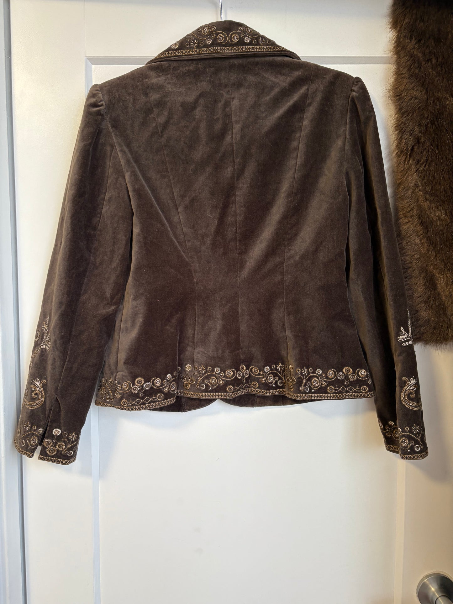 VINTAGE BROWN VELVET BLAZER