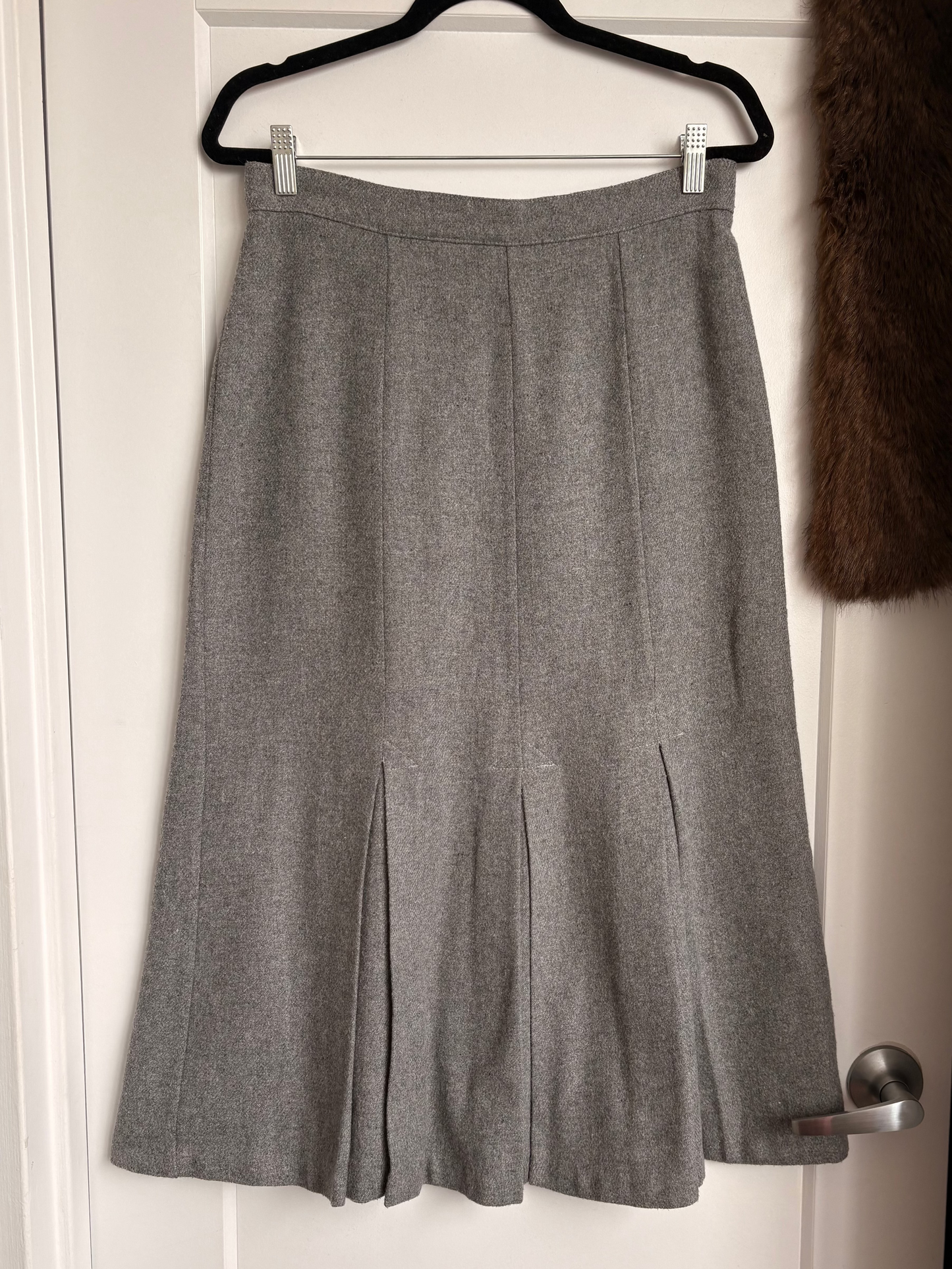VINTAGE CLOTHES TO YOU GREY PLEATED MIDI SKIRT - 13
